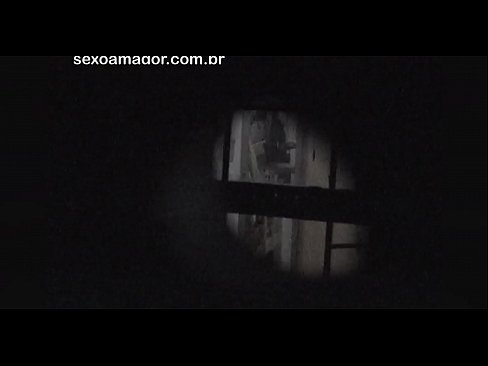 ❤️ Blondie hè videoregistrata in segretu da un voyeur di u quartieru nascostu daretu à i mattoni cavi ❤❌ Video sessu à porn co.mathem-1-class.ru